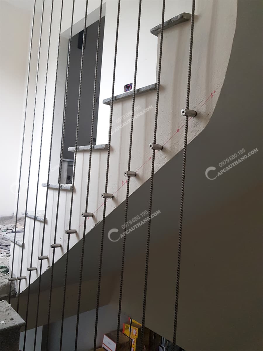 Ưu điểm của cầu thang dây cáp treo