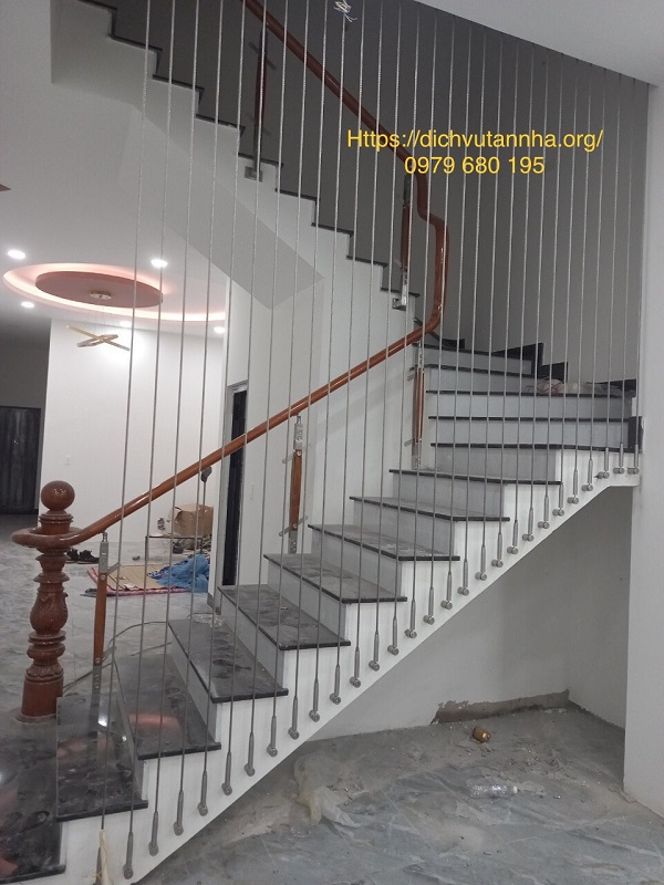 Thi công cáp cầu thang tại Bắc Giang