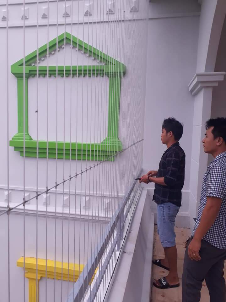 Lưới cáp bảo vệ an toàn cầu thang
