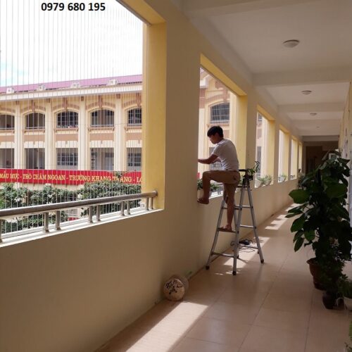 luoi-an-toan-ban-cong-truong-hoc