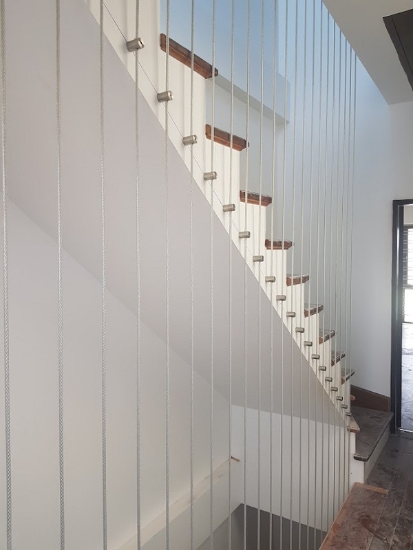 Dây cáp cầu thang tại Quảng Ninh