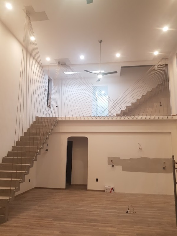 Vách ngăn bậc tam cấp cầu thang bằng dây cáp