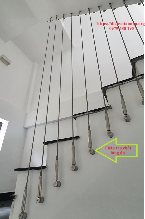 Chân trụ kính cáp cầu thang Hòa Phát Chân trụ kính cáp cầu thang Hòa Phát