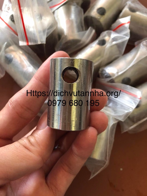 Thông tầng cáp cầu thang Thông tầng cáp cầu thang
