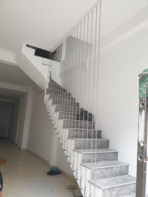 Cáp cầu thang tại Đan Phượng