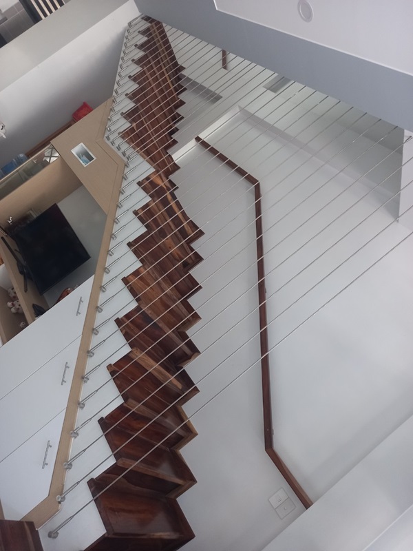 Cáp cầu thang có thiết kế tối giản, độc đáo