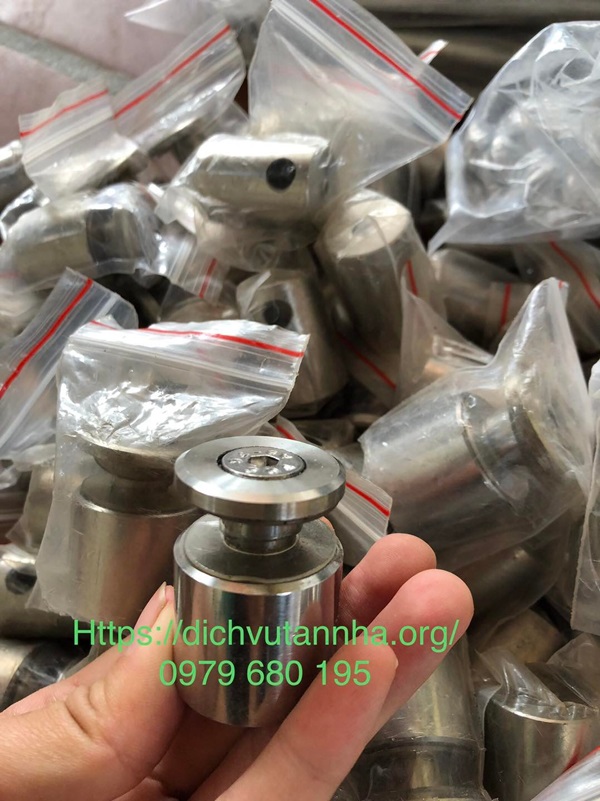 Chân trụ cáp cầu thang Chân trụ cáp cầu thang