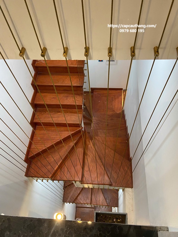 Cáp an toàn cầu thang Hòa Phát