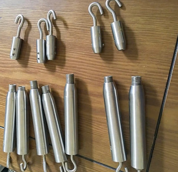 Tăng đơ cáp cầu thang