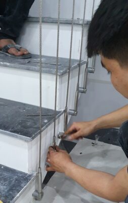 Cách căng lại dây cáp khi bị trùng