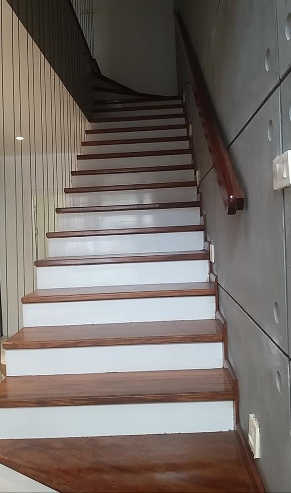 Lý do nên lắp đặt Cáp cầu thang cho gia đình