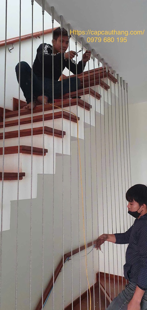 Cáp cầu thang tạo độ thoáng cho ngôi nhà