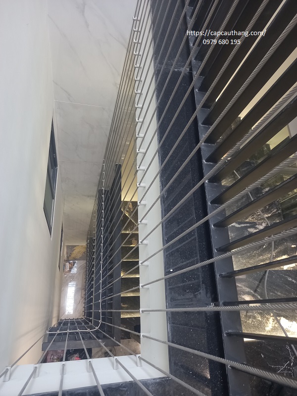 Dây cáp cầu thang cho nhà ống