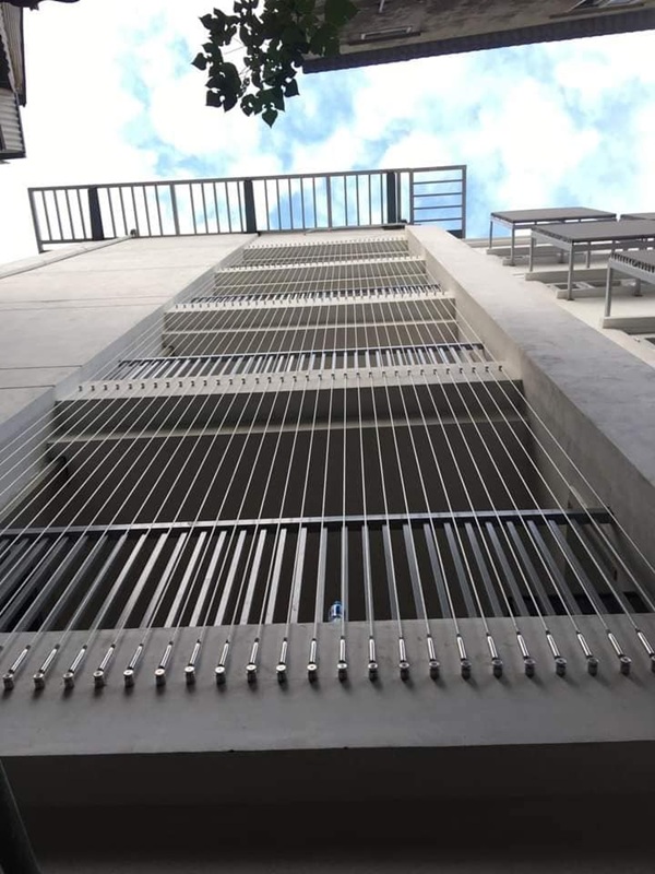 Cáp cầu thang cho giếng trời Cáp cầu thang cho giếng trời