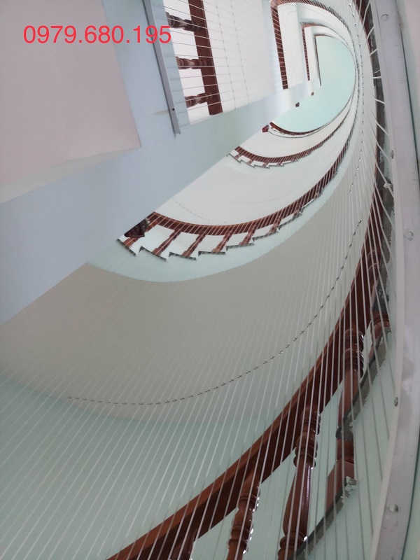 Lưới an toàn cầu thang Lưới an toàn cầu thang