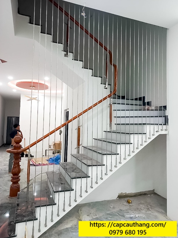 Thi công cáp cầu thang tại Tuyên Quang