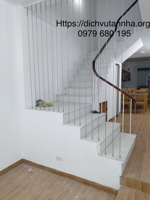 Cáp an toàn cầu thang tại Hoà Bình