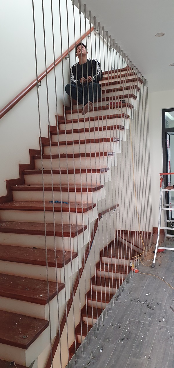 Mẫu Cáp cầu thang tại Thường Tín