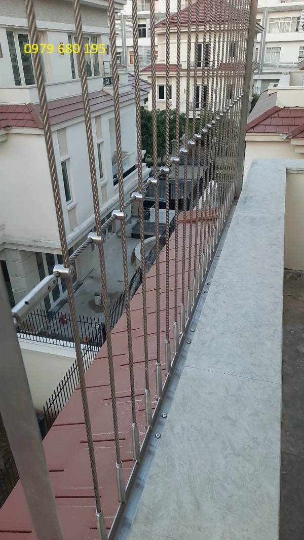 Cáp an toàn ban công inox 8mm