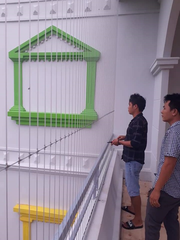 Lưới an toàn cầu thang trường học