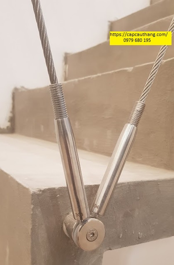 Chân trụ cáp cầu thang